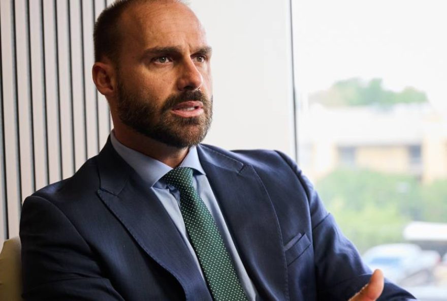 eduardo-bolsonaro-critica-acordo-contra-anistia-como-indecoroso-e-infame
