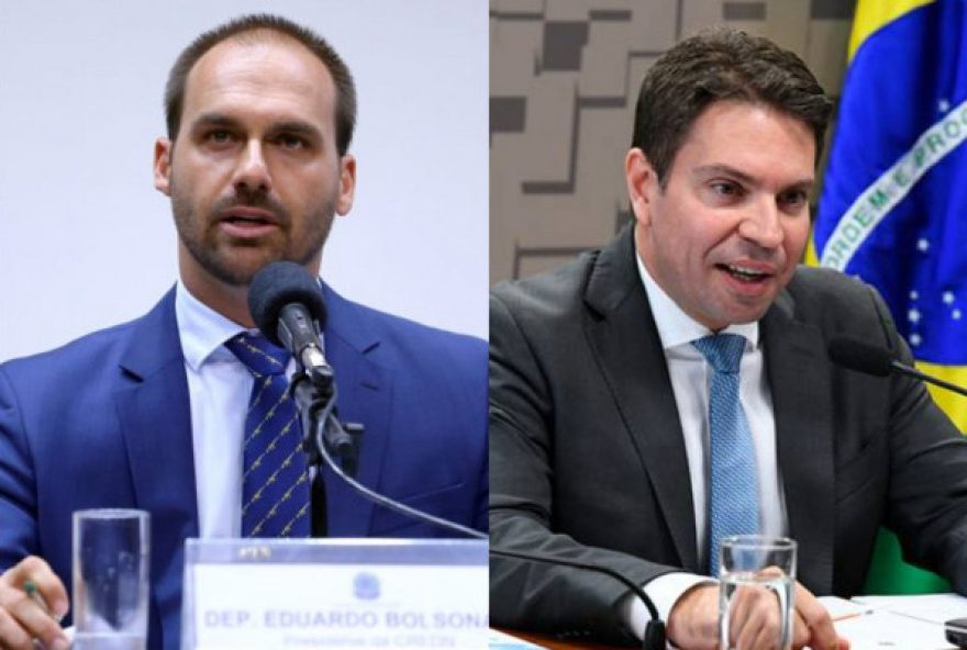 eduardo-bolsonaro-e-ramagem-sao-informados-do-cancelamento-de-seus-passaportes eduardo-bolsonaro-e-ramagem-sao-informados-do-cancelamento-de-seus-passaportes