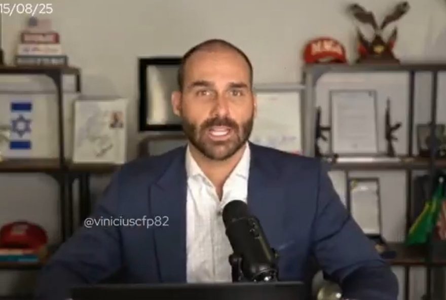 eduardo-bolsonaro-usa-trump-para-ameacar-autoridades-brasileiras-em-caso-de-condenacao-de-bolsonaro
