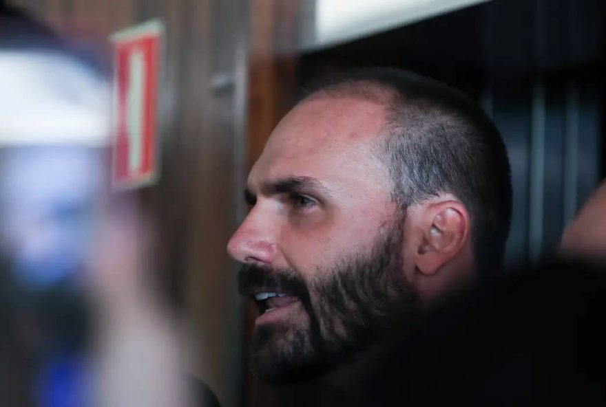 eduardo-bolsonaro2C-elmar-e-emendas3A-pec-da-blindagem-pode-barrar-investigacoes