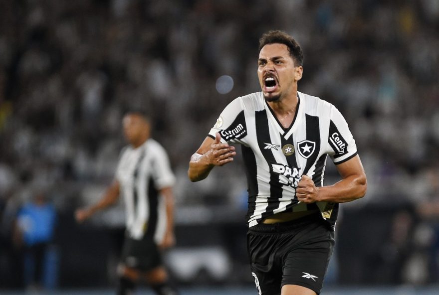 eduardo-desperta-interesse-do-pumas-no-mercado-de-transferencias-botafogo-aguarda-definicao-pos-copa-intercontinental