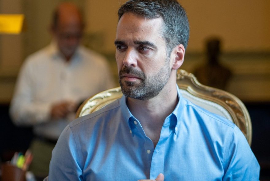 eduardo-leite-destaca-rejeicao-a-lula-e-bolsonaro-e-busca-ser-alternativa-na-politica eduardo-leite-destaca-rejeicao-a-lula-e-bolsonaro-e-busca-ser-alternativa-na-politica