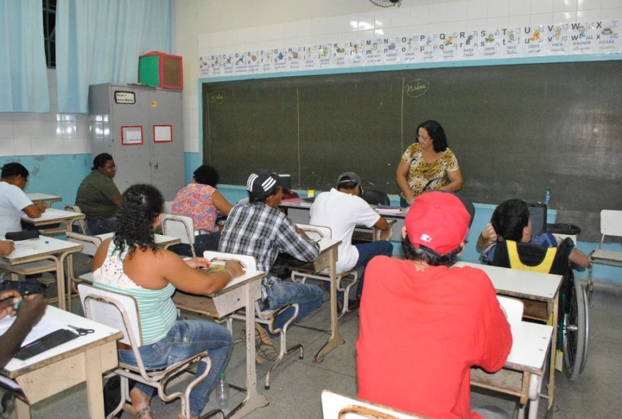 eja-de-sao-jose-dos-campos-abre-vagas-para-novos-alunos-inscricoes-abertas.-confira-as-unidades-de-aula-e-como-se-inscrever