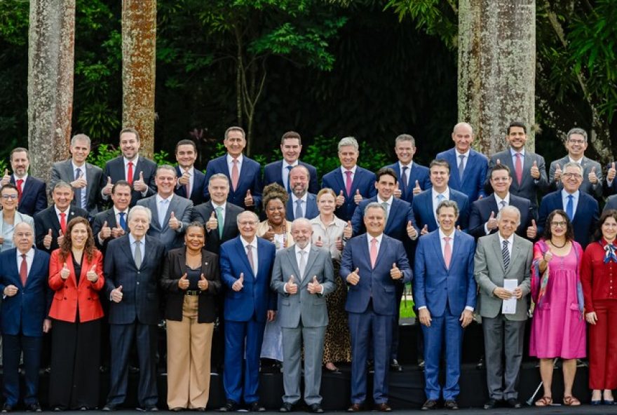 eleicoes-20263A-ministros-deixam-governo-para-concorrer3B-veja-planos-para-ampliar-base-aliada-no-congresso eleicoes-20263A-ministros-deixam-governo-para-concorrer3B-veja-planos-para-ampliar-base-aliada-no-congresso