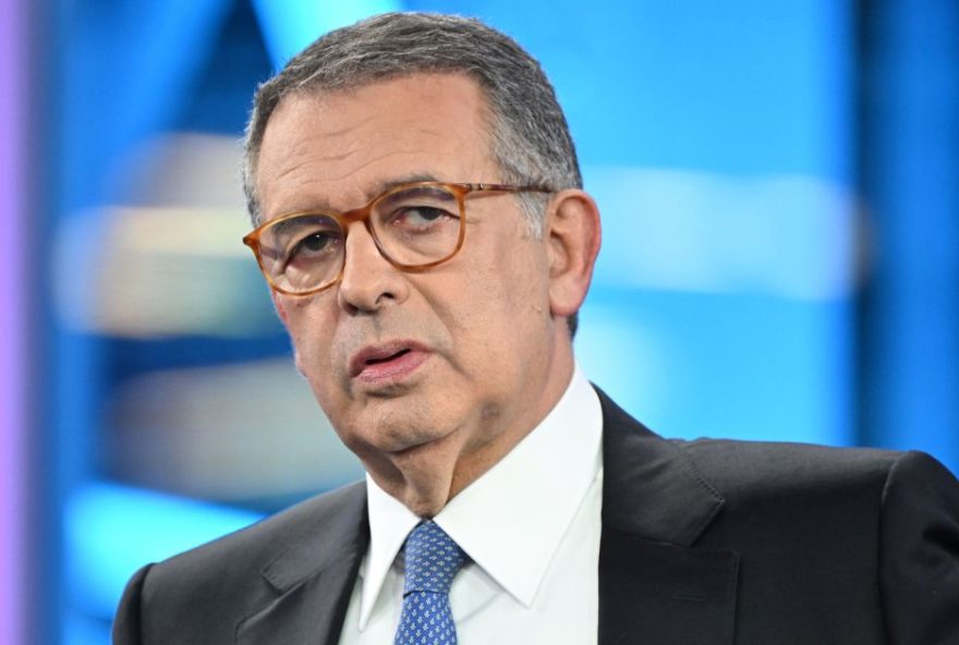 eleicoes-em-portugal3A-seguro-lidera-no-1deg-turno2C-aponta-pesquisa-de-boca-de-urna