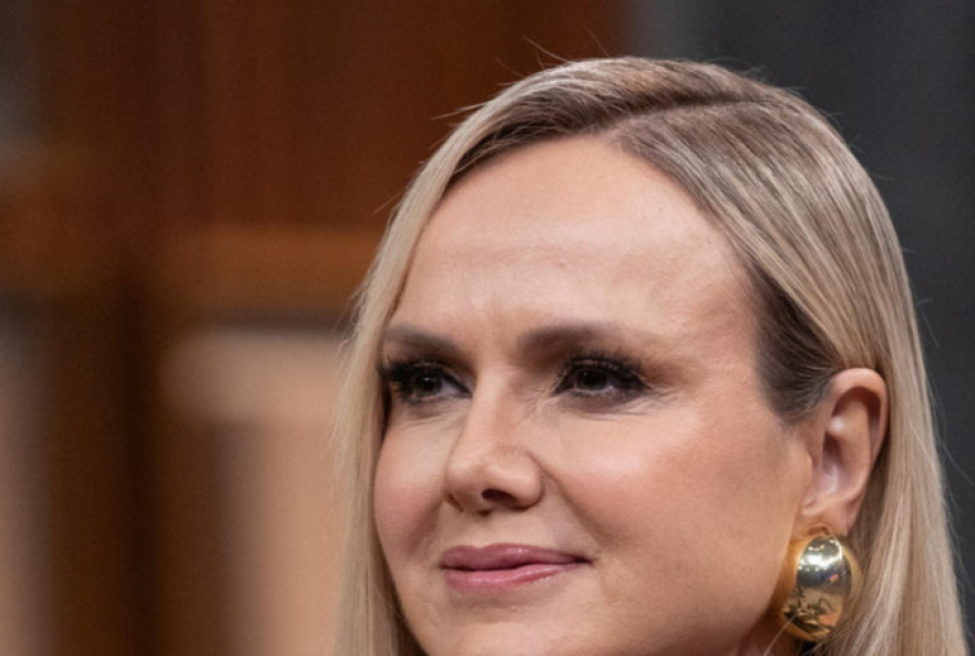 eliana2C-a-apresentadora-brasileira2C-revela-como-a-terapia-sexual-a-transformou-para-sua-volta-a-tv-globo-confira eliana2C-a-apresentadora-brasileira2C-revela-como-a-terapia-sexual-a-transformou-para-sua-volta-a-tv-globo-confira