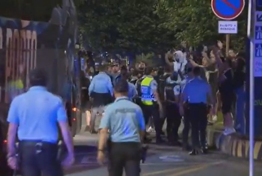 eliminacao-precoce-do-porto-na-copa-do-mundo-de-clubes-de-2025-gera-protestos-e-pressao-da-torcida