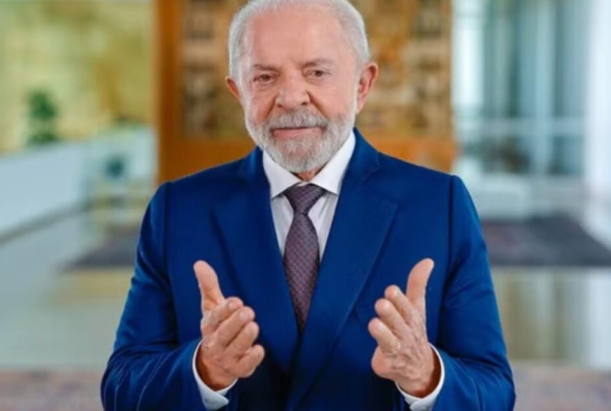 em-pronunciamento2C-lula-defende-mais-acoes-contra-feminicidio em-pronunciamento2C-lula-defende-mais-acoes-contra-feminicidio