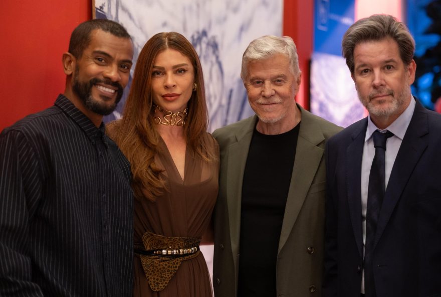 em-tres-gracas2C-estatua-reaparece-na-galeria-de-kasper-e-revolta-ferette-e-arminda em-tres-gracas2C-estatua-reaparece-na-galeria-de-kasper-e-revolta-ferette-e-arminda