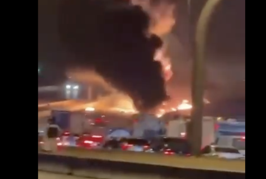 embaixada-dos-eua-em-riad-e-incendiada-apos-retaliacao-iraniana3A-tensao-no-oriente-medio