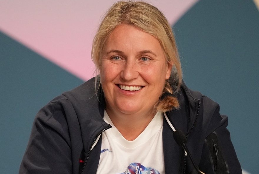 emma-hayes-vence-fifa-the-best-2024-como-melhor-treinadora-de-futebol-feminino