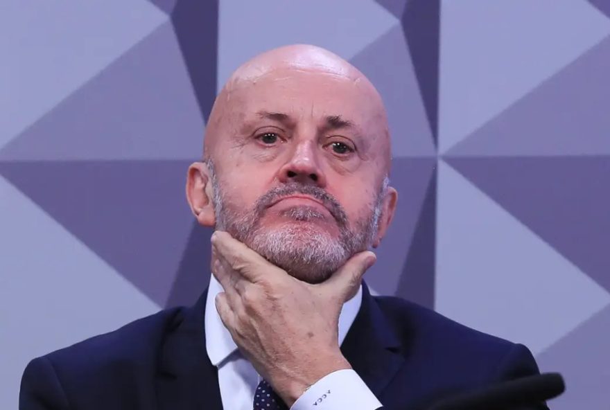 empresario-conhecido-como-careca-do-inss-bancou-eventos-na-paraiba-com-presenca-de-hugo-motta empresario-conhecido-como-careca-do-inss-bancou-eventos-na-paraiba-com-presenca-de-hugo-motta