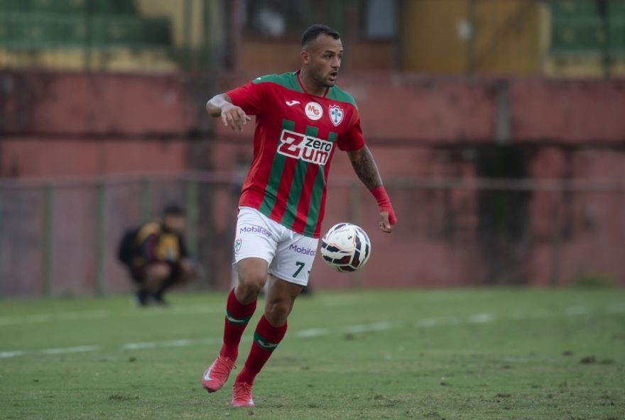 emprestado-pela-portuguesa2C-igor-torres-reforca-o-caxias-rs-ate-o-fim-da-temporada