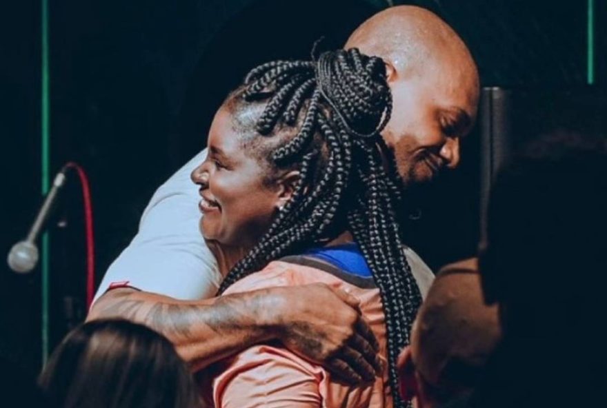 encontros-negros-2025-em-salvador3A-debates-com-kmila-cdd-e-mv-bill encontros-negros-2025-em-salvador3A-debates-com-kmila-cdd-e-mv-bill