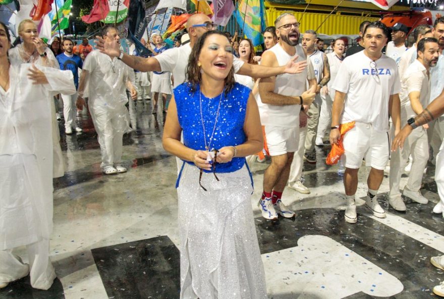 ensaio-tecnico-do-carnaval3A-destaques-e-musas-na-chuva2C-veja-fotos-das-escolas-de ensaio-tecnico-do-carnaval3A-destaques-e-musas-na-chuva2C-veja-fotos-das-escolas-de