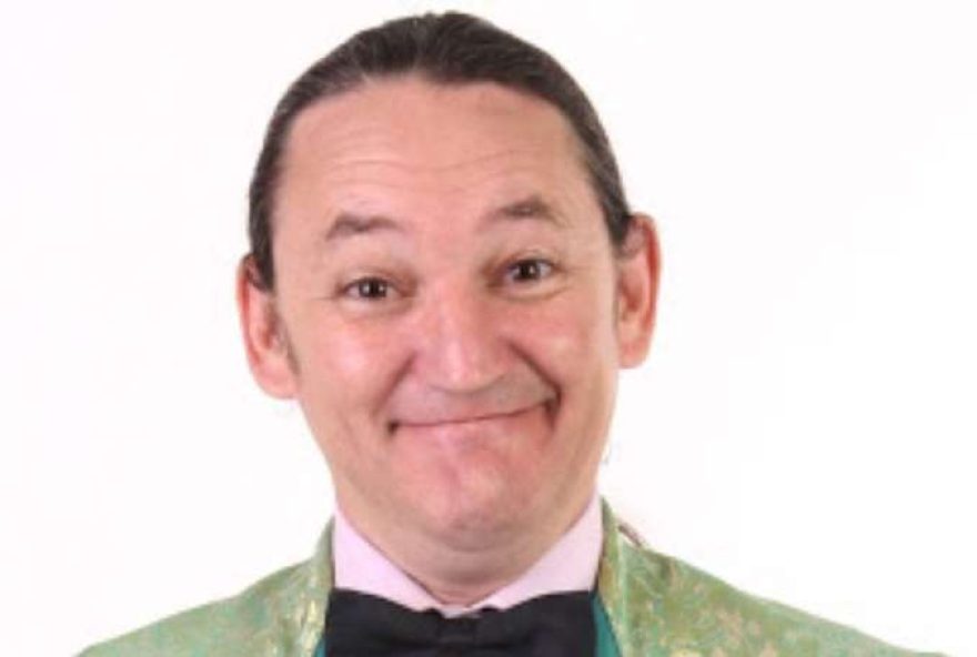 entenda-detalhes-do-grave-acidente-de-moto-de-marquito-do-programa-do-ratinho.-enfermeiro-revela-momentos-criticos-no-socorro-ao-humorista entenda-detalhes-do-grave-acidente-de-moto-de-marquito-do-programa-do-ratinho.-enfermeiro-revela-momentos-criticos-no-socorro-ao-humorista