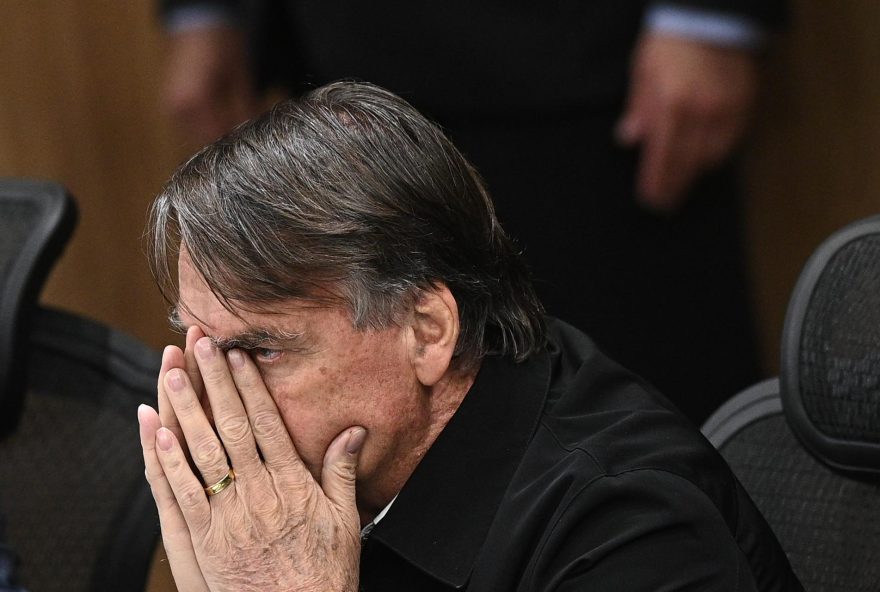 entre-a-recuperacao-de-bolsonaro2C-as-criticas-do-stf-e-os-tropecos-do-portugues entre-a-recuperacao-de-bolsonaro2C-as-criticas-do-stf-e-os-tropecos-do-portugues