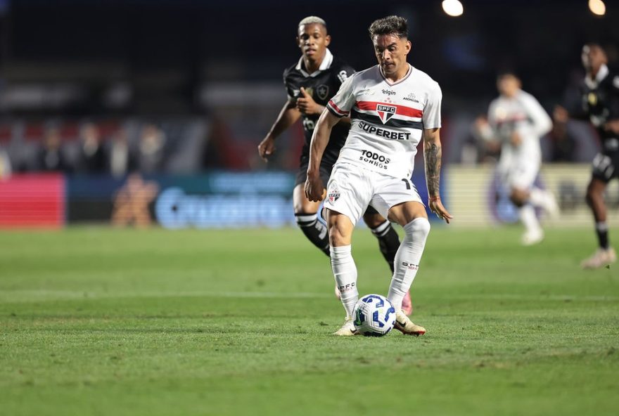 enzo-diaz-sai-machucado2C-inicia-tratamento-e-preocupa-sao-paulo3A-saiba-mais