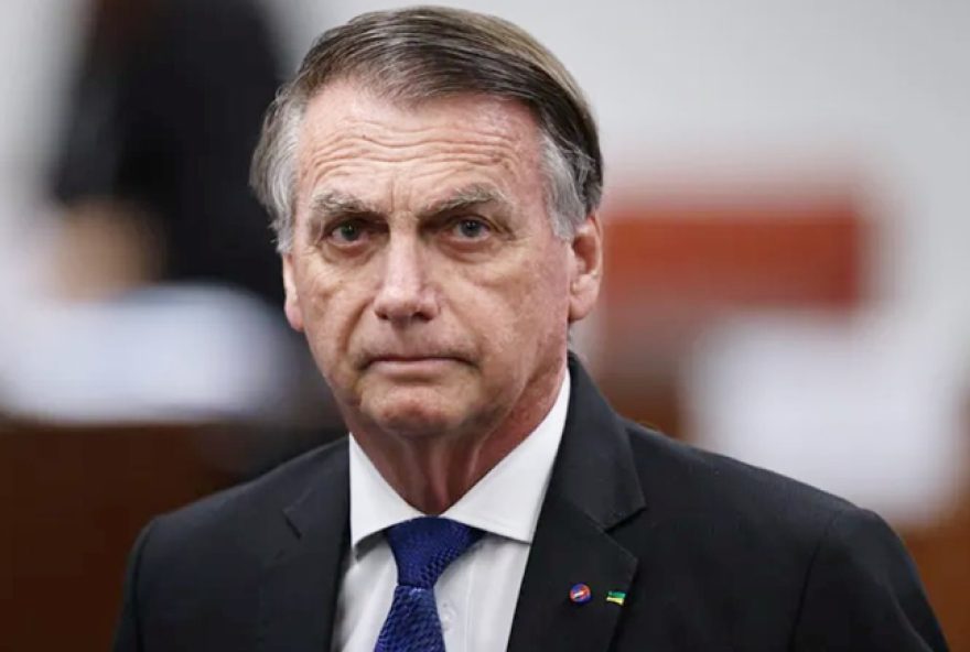 equipe-medica-informa-que-bolsonaro-tem-quadro-estavel-e-pode-ter-alta-no-dia-1o equipe-medica-informa-que-bolsonaro-tem-quadro-estavel-e-pode-ter-alta-no-dia-1o