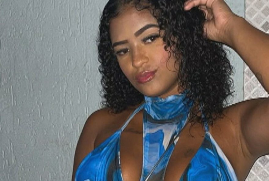 erro-policial3A-jovem-liberada-apos-prisao-por-assalto-a-farmacia erro-policial3A-jovem-liberada-apos-prisao-por-assalto-a-farmacia