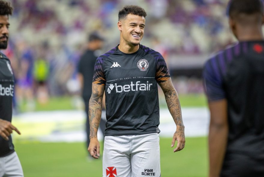 escalacao-do-vasco-para-enfrentar-atletico-go3A-philippe-coutinho-titular-em-mudancas-taticas