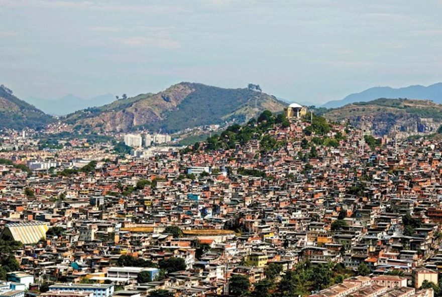 escandalo-de-corrupcao-policiais-furtam-armas-durante-megaoperacao-no-rio-investigacao-em-andamento escandalo-de-corrupcao-policiais-furtam-armas-durante-megaoperacao-no-rio-investigacao-em-andamento