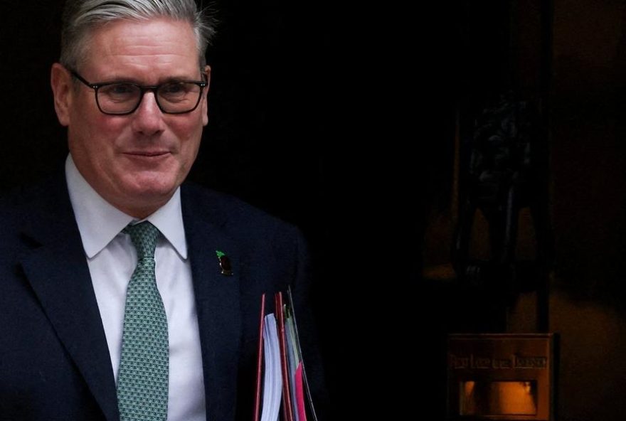 escandalo-de-epstein3A-starmer-pede-desculpas-a-vitimas-apos-ligacao-com-ex-embaixador-nos-eua escandalo-de-epstein3A-starmer-pede-desculpas-a-vitimas-apos-ligacao-com-ex-embaixador-nos-eua