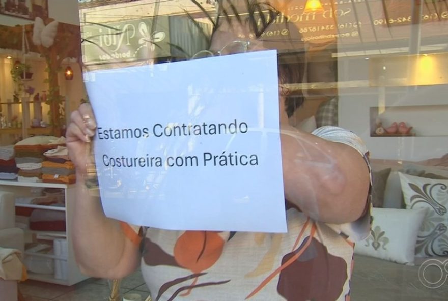 escassez-de-mao-de-obra-qualificada-no-interior-de-sp3A-empresas-enfrentam-desafios-na-contratacao-de-funcionarios