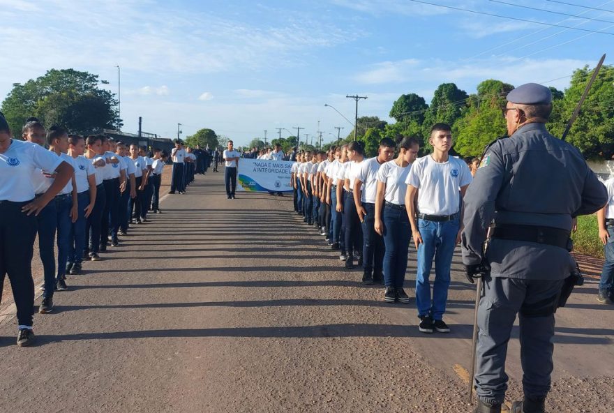 Pecim era a principal bandeira do governo de Jair Bolsonaro para a educação.  O programa era executado em parceria entre o MEC e o Ministério da Defesa (Foto: Agência Brasil)