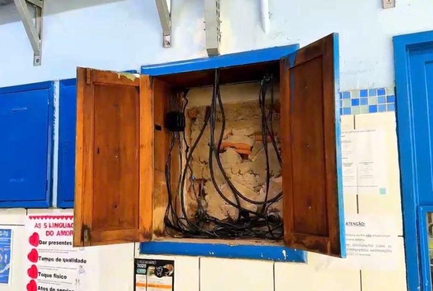 escola-municipal-na-pavuna-sofre-serie-de-furtos-autoridades-se-mobilizam