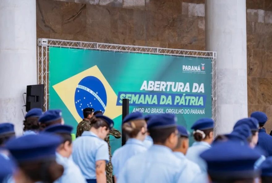 escolas-civico-militares-no-parana3A-demanda-de-11-mil-alunos-e-polemicas-sobre-disciplina escolas-civico-militares-no-parana3A-demanda-de-11-mil-alunos-e-polemicas-sobre-disciplina
