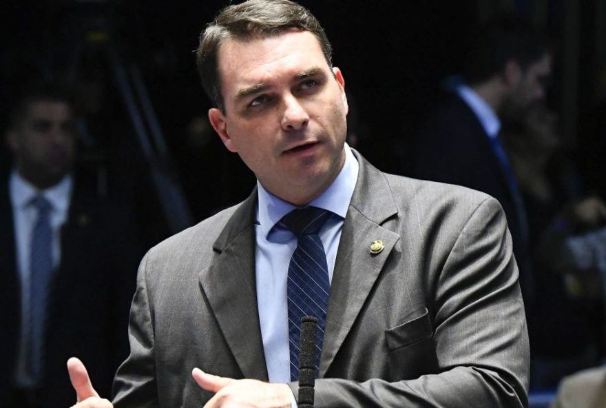 especialista-afirma-que-flavio-bolsonaro-tem-potencial-para-influenciar-resultado-de-eleicao especialista-afirma-que-flavio-bolsonaro-tem-potencial-para-influenciar-resultado-de-eleicao