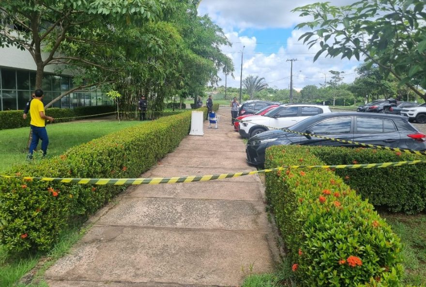 esquadrao-antibomba-da-pm-detona-artefato-explosivo-na-ufma-em-sao-luis