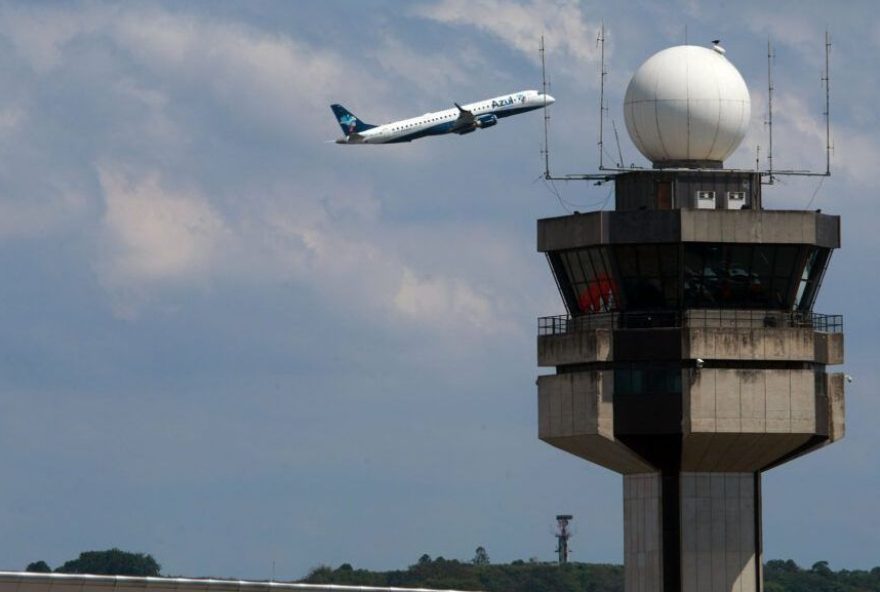 estacao-de-trem-em-guarulhos3A-nova-fase-da-linha-13-jade-da-cptm estacao-de-trem-em-guarulhos3A-nova-fase-da-linha-13-jade-da-cptm
