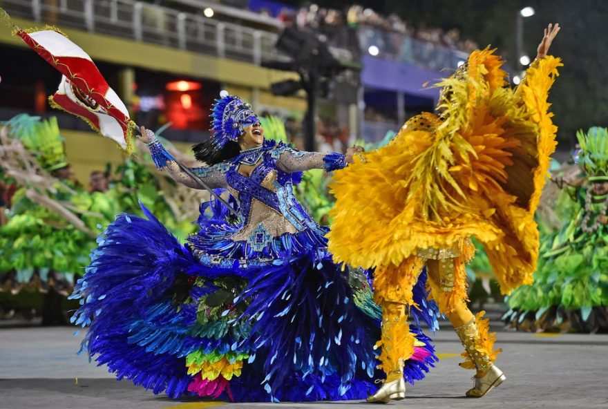 estacio-de-sa-lidera-titulos-na-serie-ouro-do-carnaval-do-rio-de-janeiro3A-confira-apuracao-ao-vivo-com-cobertura-do-de