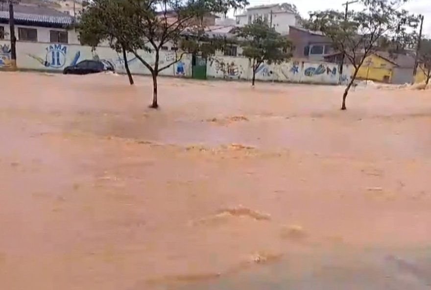 estado-de-emergencia3A-6-cidades-do-sul-de-minas-sofrem-danos-por-chuvas-intensas