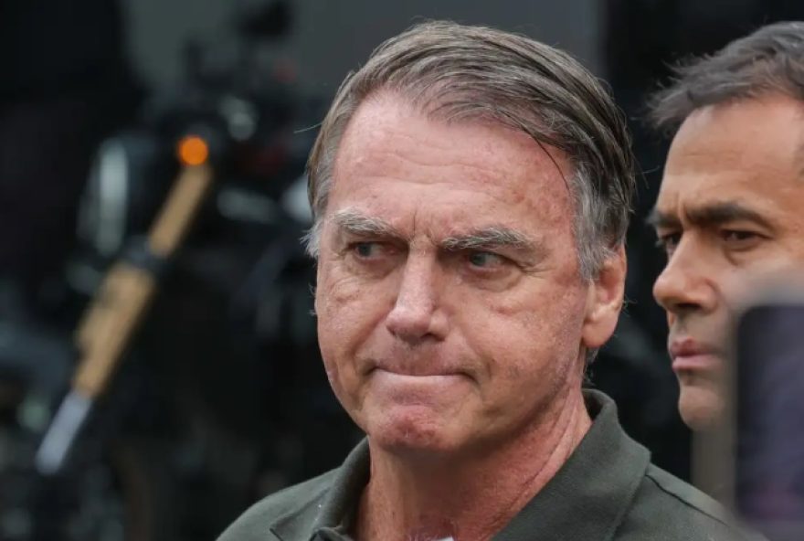 estado-de-saude-de-bolsonaro-e-estavel2C-mas-ainda-exige-cuidados2C-dizem-medicos estado-de-saude-de-bolsonaro-e-estavel2C-mas-ainda-exige-cuidados2C-dizem-medicos
