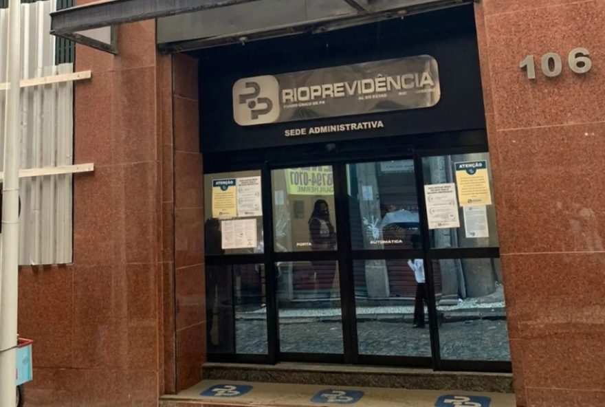 estado-do-rio-de-janeiro-enfrenta-restricoes-federais-devido-a-pendencias-no-rioprevidencia3A-transparencia-e-seguranca-sao-essenciais estado-do-rio-de-janeiro-enfrenta-restricoes-federais-devido-a-pendencias-no-rioprevidencia3A-transparencia-e-seguranca-sao-essenciais
