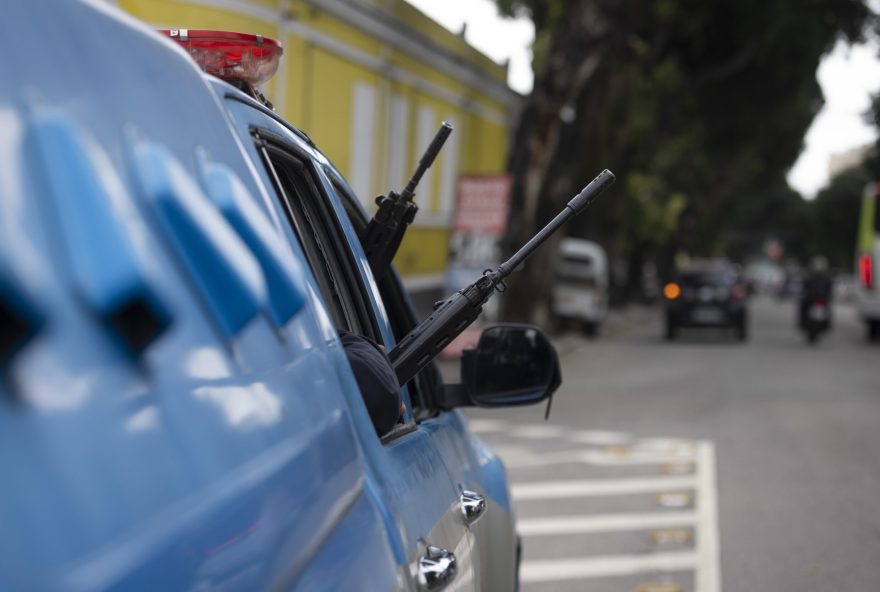 estatisticas-de-criminalidade-no-rj-em-2025-queda-nos-roubos-de-veiculos-e-carga-aumento-nos-roubos-de-celular-e-homicidios estatisticas-de-criminalidade-no-rj-em-2025-queda-nos-roubos-de-veiculos-e-carga-aumento-nos-roubos-de-celular-e-homicidios
