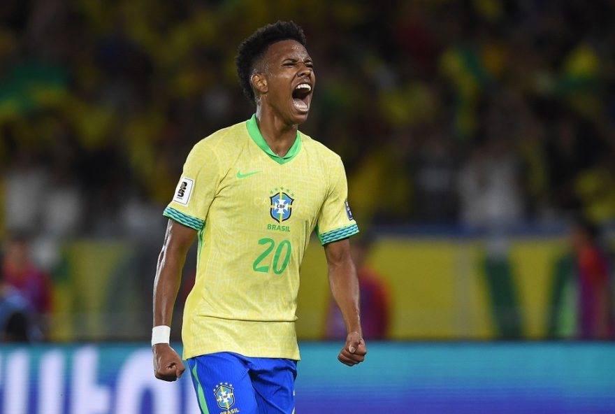 estevao-marca-primeiro-gol-pela-selecao-em-vitoria-esmagadora-sobre-o-chile-no-maracana3A-brasil-garante-vaga-na-copa-do-mundo-de-2026