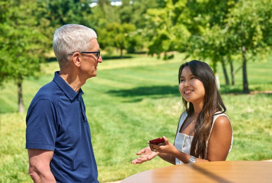 estudante-de-sp-encanta-tim-cook-da-apple-com-app-de-ia3A-historia-inspiradora-de-sucesso-tecnologico-no-brasil