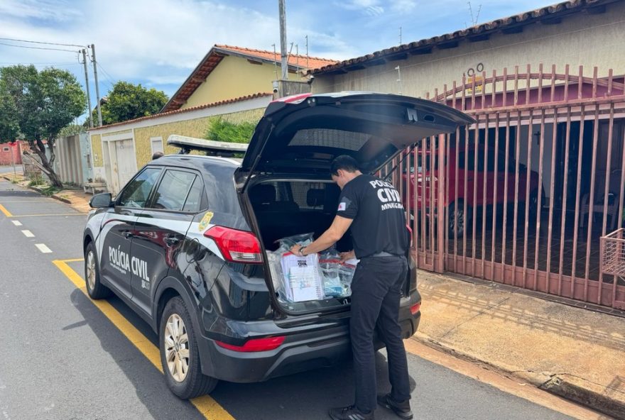 estudante-suspeito-de-atuar-como-falso-veterinario-e-investigado-pela-morte-de-cadela-em-mg3A-preso-em-uberaba estudante-suspeito-de-atuar-como-falso-veterinario-e-investigado-pela-morte-de-cadela-em-mg3A-preso-em-uberaba