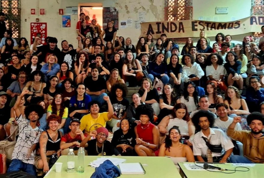 estudantes-da-puc-sp-ocupam-campus-em-luta-contra-racismo-e-precarizacao