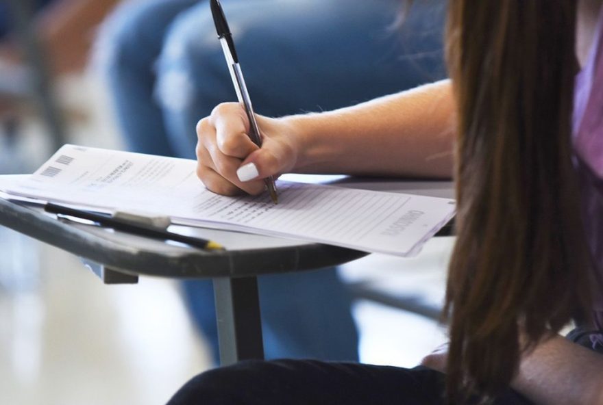 estudantes-do-3o-ano-do-ensino-medio-estao-pre-inscritos-no-enem-20253A-novidade-e-beneficios-revelados-pelo-ministro-da-educacao