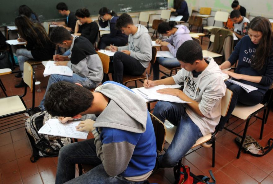 Com a reforma, a carga horária foi ampliada e os alunos têm a possibilidade de escolher quais áreas do conhecimento querem priorizar. (Foto: Gabriel Jabur/Agência Brasília)