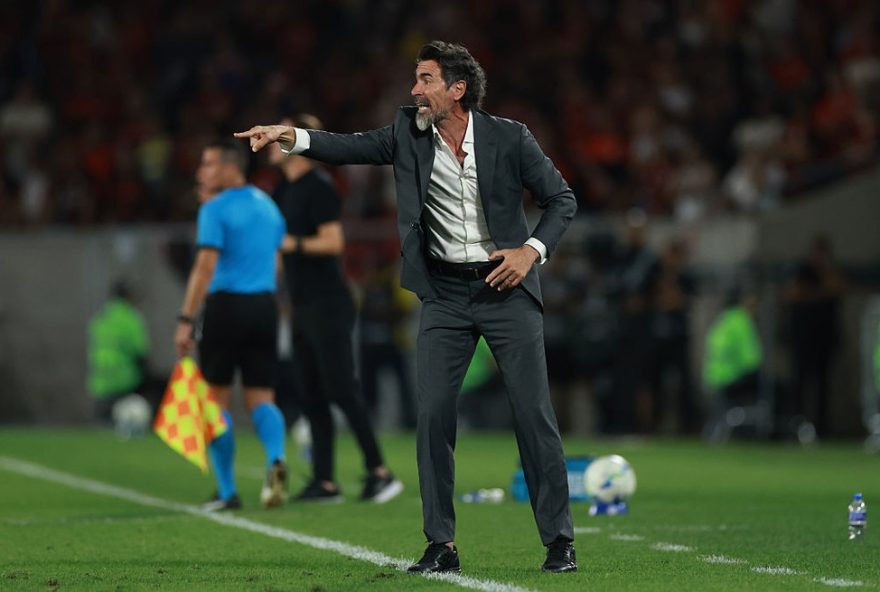 estudiantes-critica-pressao-do-flamengo-antes-de-confronto-decisivo-na-libertadores3A-rivalidade-e-expectativa-em-alta