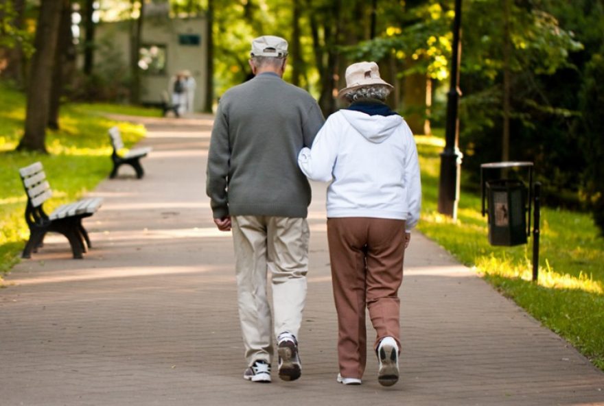 estudo-comprova-que-caminhar-pode-prevenir-doencas-cardiacas
