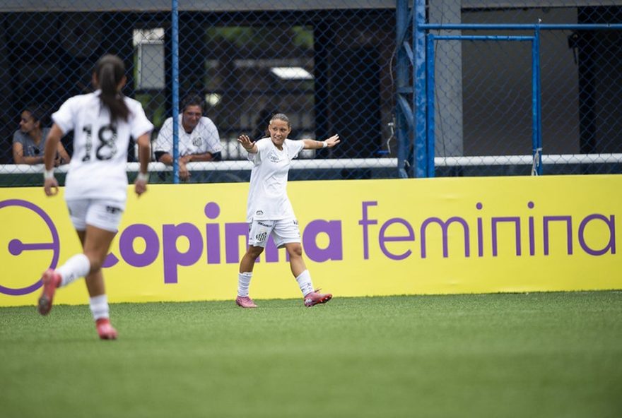 evelin-bonifacio3A-revelacao-do-santos-e-destaque-do-paulista-feminino-aos-17-anos evelin-bonifacio3A-revelacao-do-santos-e-destaque-do-paulista-feminino-aos-17-anos