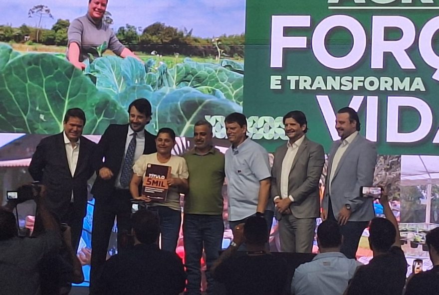 evento-promovido-por-tarcisio-no-setor-agro-tem-secretario-emocionado2C-gratidao-a-bolsonaro-e-alfinetada-a-lula evento-promovido-por-tarcisio-no-setor-agro-tem-secretario-emocionado2C-gratidao-a-bolsonaro-e-alfinetada-a-lula