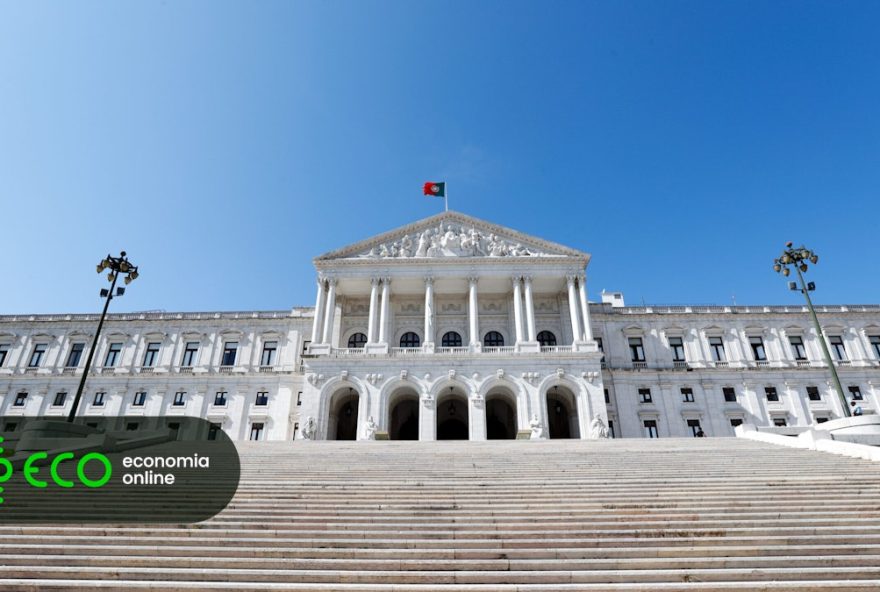 ex-adjunta-do-governo-de-costa-vai-coordenar-unidade-que-apoia-os-deputados-em-materia-orcamental ex-adjunta-do-governo-de-costa-vai-coordenar-unidade-que-apoia-os-deputados-em-materia-orcamental